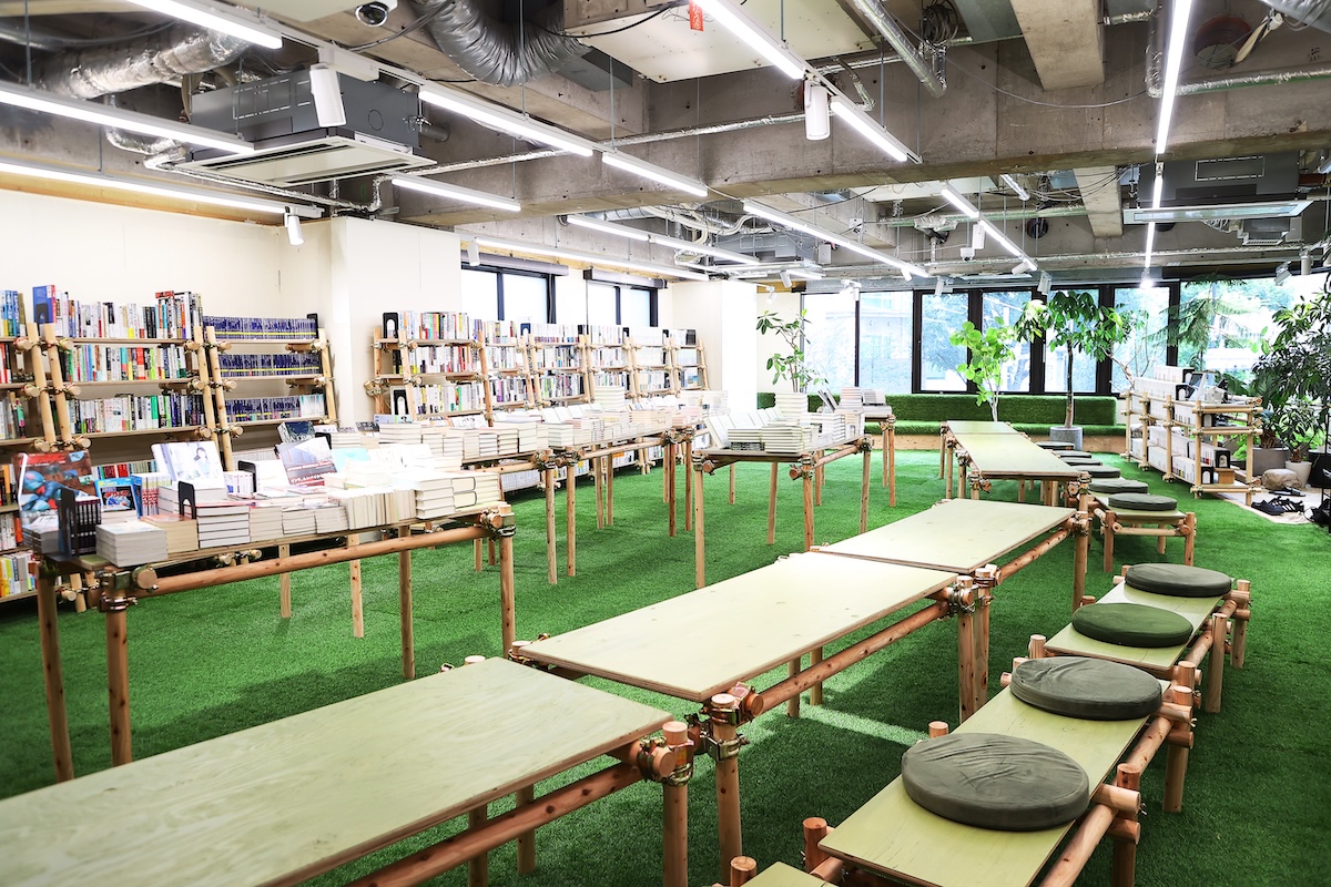 宇野書店 内観